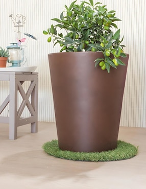 Maceta New Garden Gerbera de plástico con sistema automático de riego