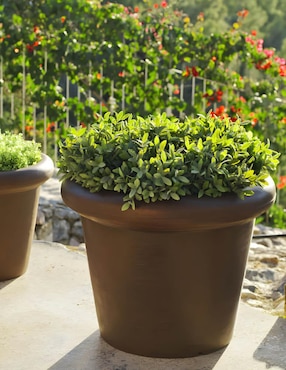 Maceta New Garden de plástico con sistema automático de riego