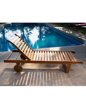 Camastro Midtown Concept Phuket de madera eucalipto