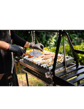 Asador de carbón