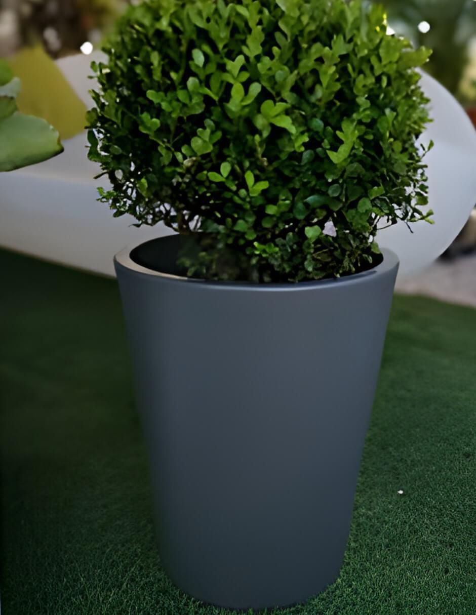 Maceta Gerbera 45 cm de plástico con sistema automático de riego 2